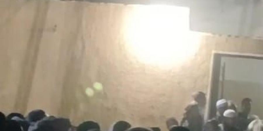 حزن في قنا.. تشييع جثمان محمود محمد الصغير ضحية حادث الدبابية وإصابة 8 آخرين