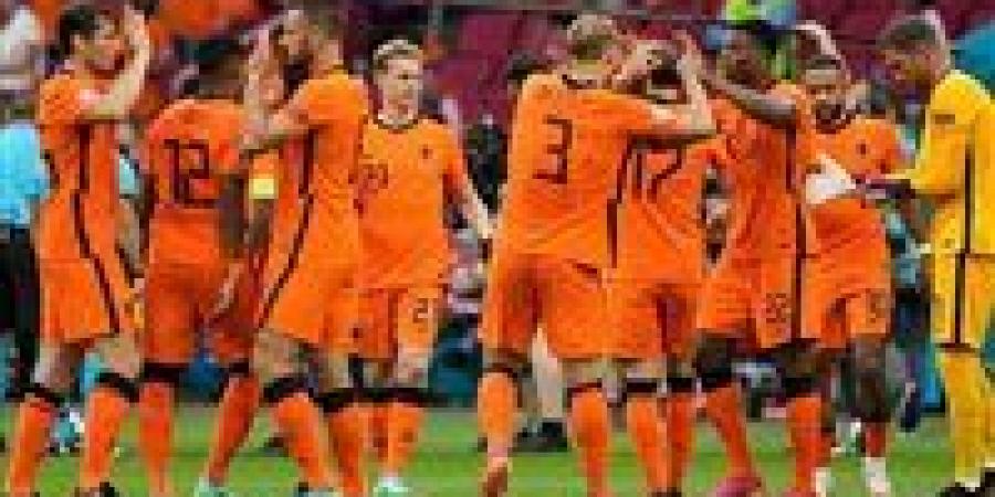 في ختام التصفيات الأوروبية..هولندا تواجه ليتوانيا المتواضعة بشعار "نقطة واحدة تكفي"