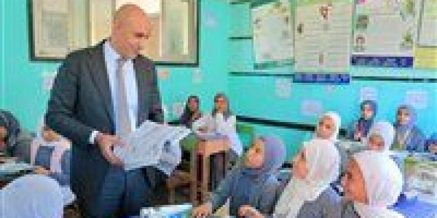 وزير التعليم يشدد على الاستفادة القصوى من منصة "كيريو" اليابانية