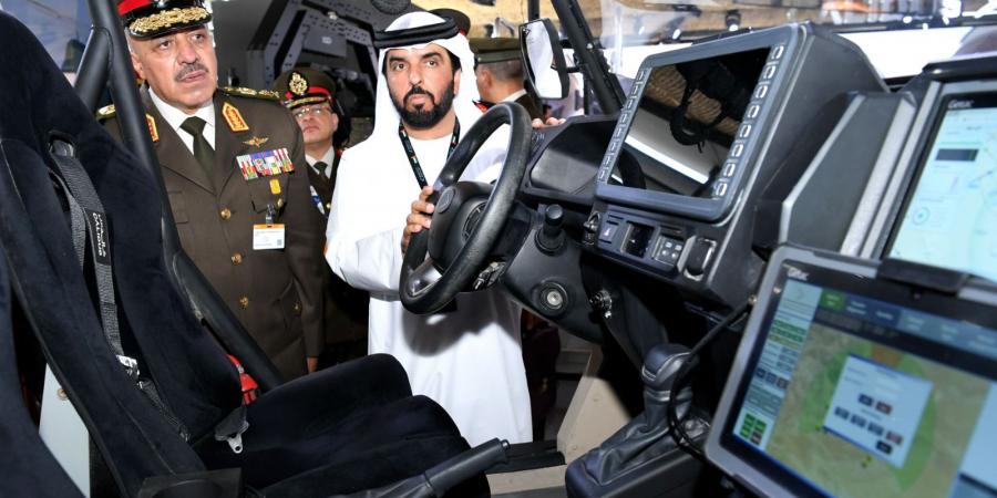 رئيس الأركان يعود إلى أرض الوطن عقب مشاركته فى فعاليات معرض "دبى الدولى للطيران 2025"