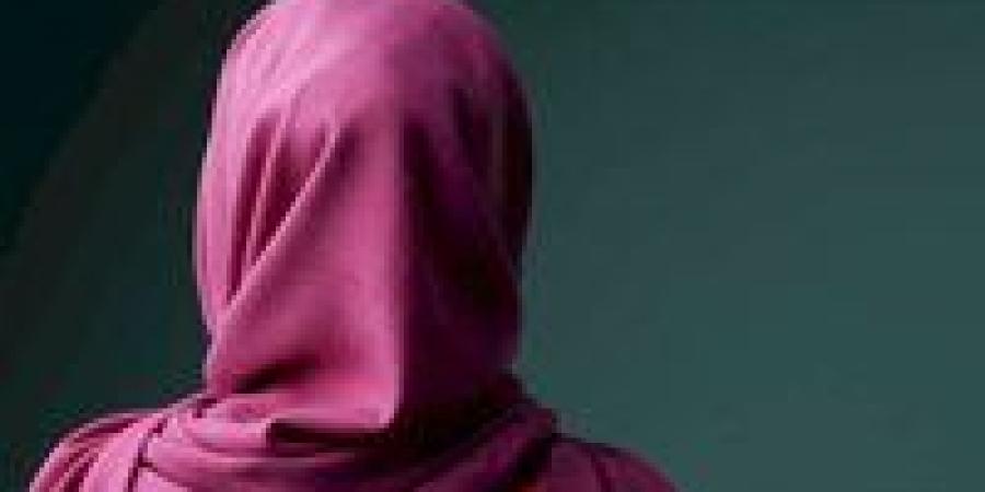 غرامات بآلاف اليوروهات: أوروبا تشدد قيود الحجاب… والنمسا تنضم بحظر للفتيات دون 14 عامًا