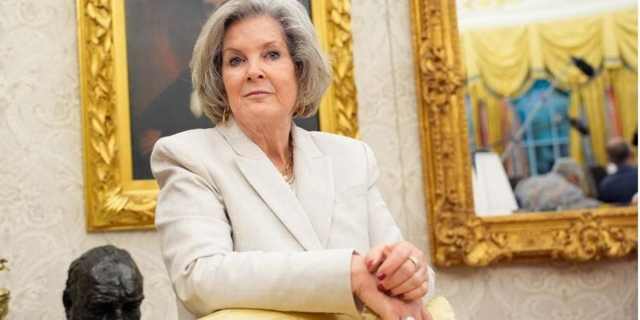 «قادرة على محو دولة بمكالمة واحدة».. من هي سوزي ويلز التي وصفها ترامب  بأقوى امرأة في العالم؟