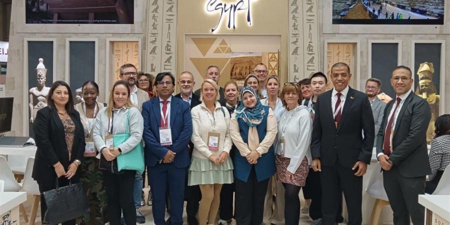 وزارة السياحة تشارك في المعرض الدولي للحوافز IBTM 2025 بإسبانيا