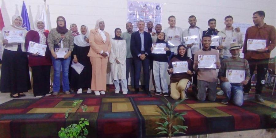 نائب محافظ أسوان يشارك في فعاليات الاحتفال باليوم العالمى للطفل بمكتبة مصر العامة