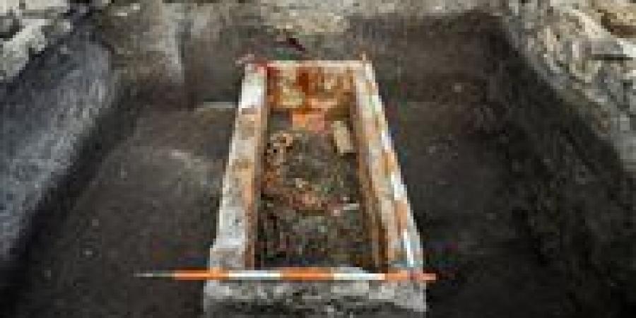 اكتشاف تابوت روماني مغلق منذ 1700 عام يعيد كتابة تاريخ أكوينكوم