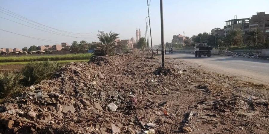 رفع 120 طن مخلفات من المحطة الوسيطة بكوم أمبو