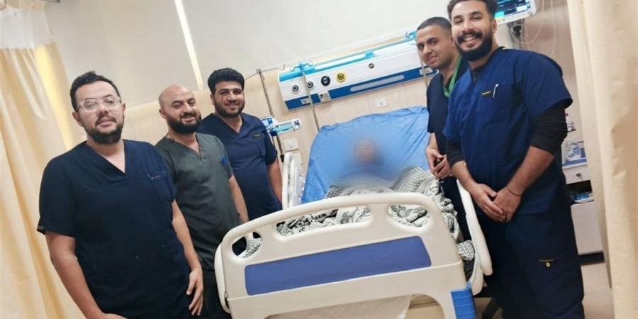 مديرية الصحة بالمنيا تنفذ قافلة طبية مجانية بقرية ههيا 