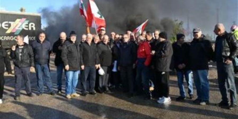 "لوبي" يثير اهتمام الأحزاب