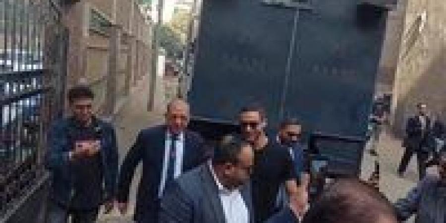 رمضان صبحي.. قصة "أبوالتفانين حدوتة" أغلي إفريقي في تاريخ ستوك سيتي من المجد الكروي إلي السجن المركزي