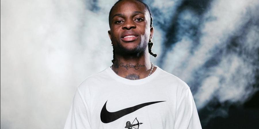 خالد الغندور: الزمالك يرفض معاقبة شيكو بانزا بعد تأخره في العودة إلى القاهرة