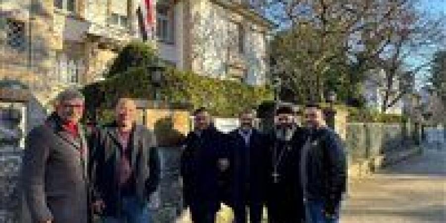 توافد الجالية المصرية على القنصلية المصرية بفرانكفورت لخوضانتخابات مجلس النواب