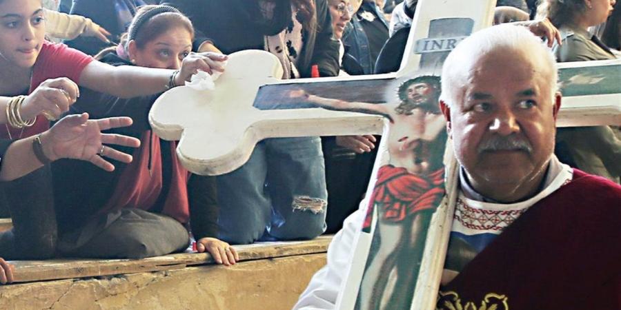 أيام الصلاة الأقباط في "صوم الميلاد".. تسابيح وقداسات وخلوات روحية حتى العيد