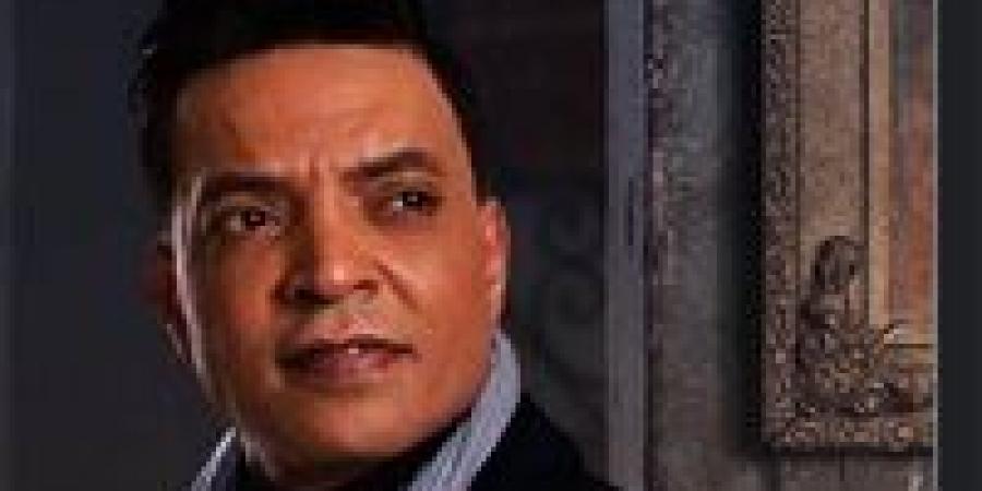 مسكوا في خناق بعض.. مشاجرة بين المطرب طارق الشيخ ونجله وخال زوجته بحدائق الأهرام