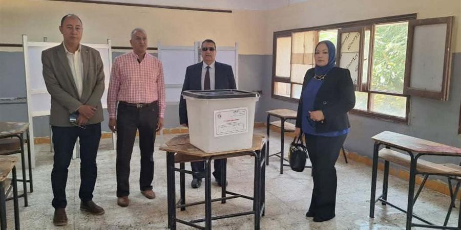 متابعة لسير العملية التعليمية ومقار اللجان الانتخابية بإدارة الزاوية التعليمية