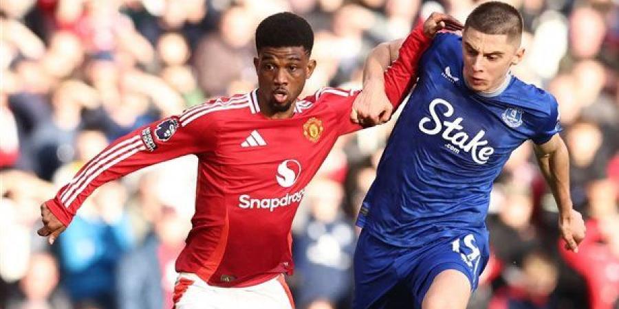 موعد مباراة مانشستر يونايتد وإيفرتون في الدوري الإنجليزي الممتاز والقنوات الناقلة والتشكيل المتوقع