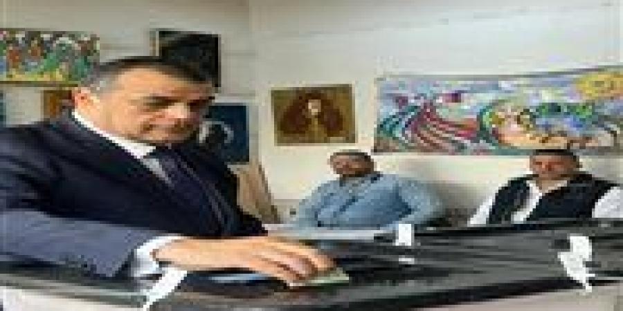 وزير الإنتاج الحربي يدلي بصوته في انتخابات مجلس النواب 2025