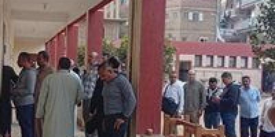 توافد الناخبين على لجان الاقتراع بالمنوفية للإدلاء بأصواتهم في انتخابات مجلس النواب
