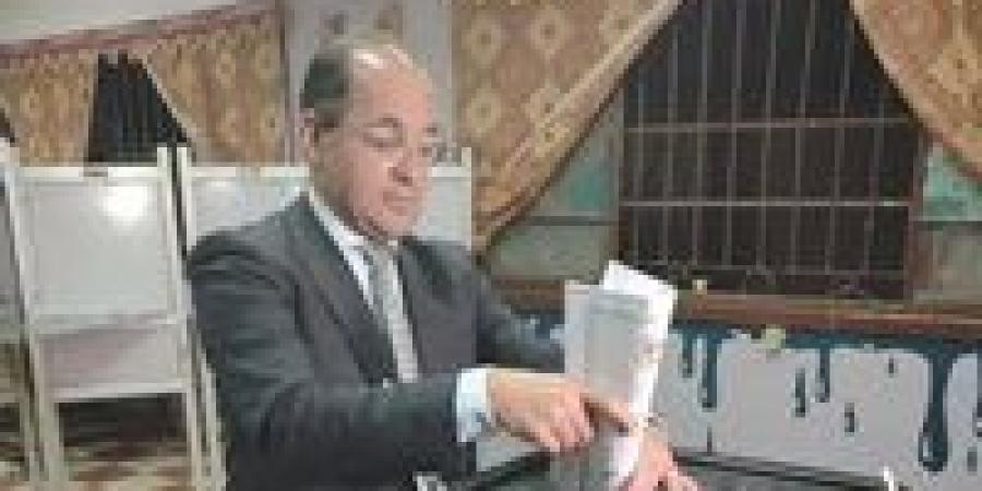 وزير المالية يدلي بصوته في انتخابات مجلس النواب 2025