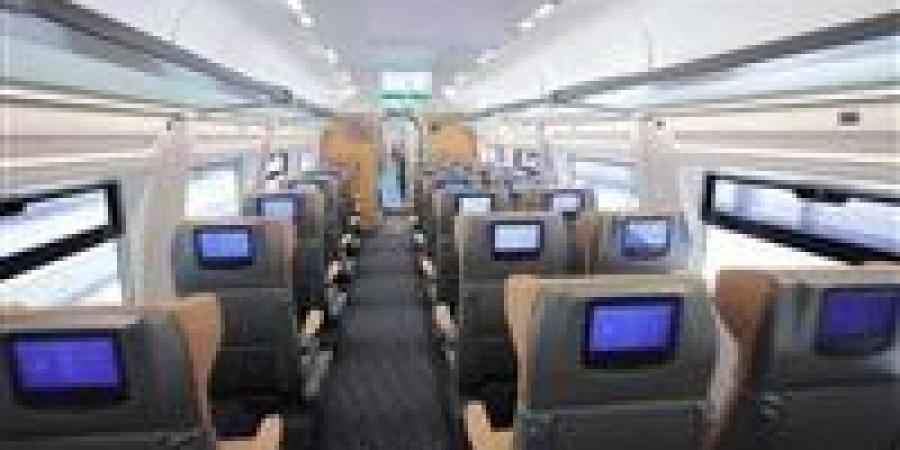 قطار تالجو الإسباني.. أسرع وأهدأ رحلة على خطوط السكة الحديد.. مواعيد الرحلات