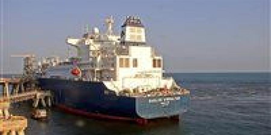 6 شحنات غاز مسال سنويًا..مصر تسمح لـ"شل" و"بتروناس" التصدير حتى 2029