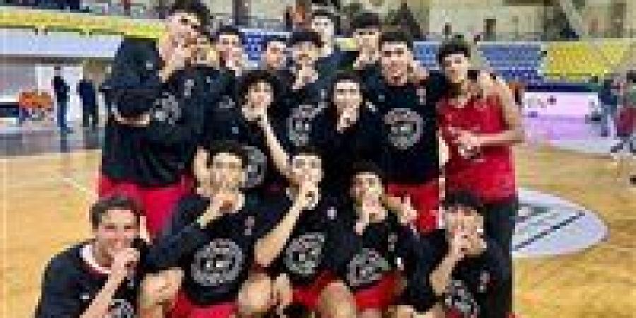الأهلي يتوج بلقب دوري المرتبط لكرة السلة بعد انسحاب الاتحاد السكندري من النهائي