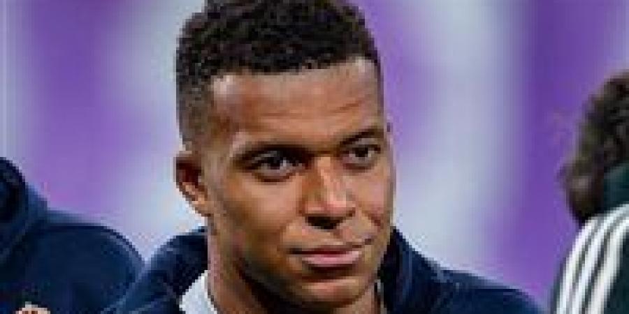 مبابي يتوج بجائزة البيتشيشي بعد موسم مذهل مع ريال مدريد