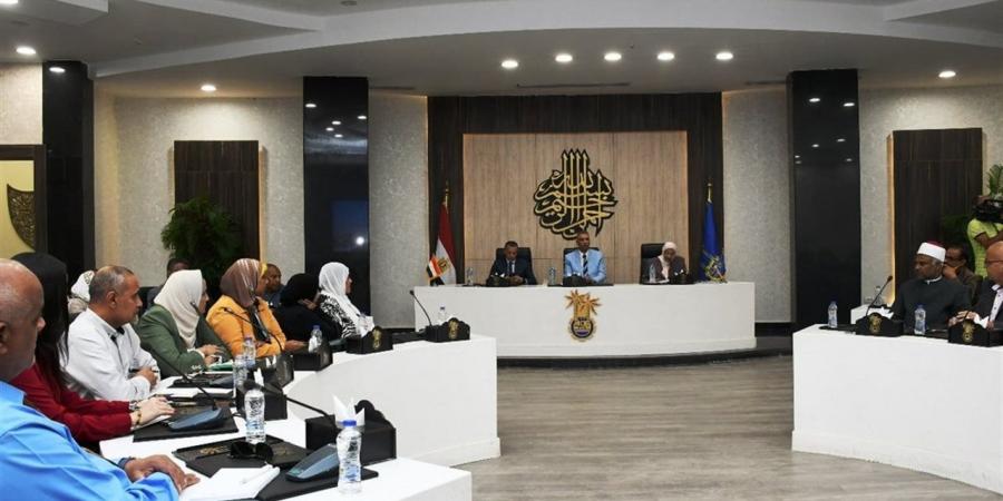 اللواء إسماعيل كمال يشهد إطلاق "معًا لمناهضة العنف – أسوان آمنة للجميع"