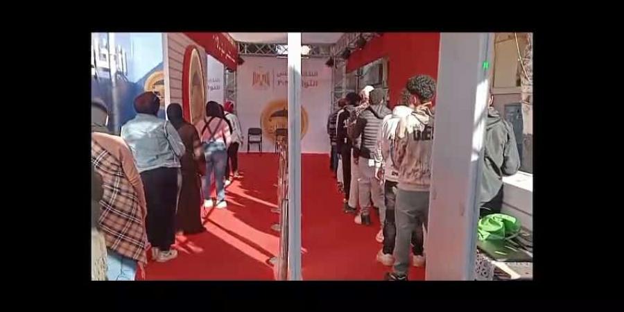 توافد الناخبين بالأزبكية والتجمع الخامس للإدلاء بأصواتهم في انتخابات مجلس النواب