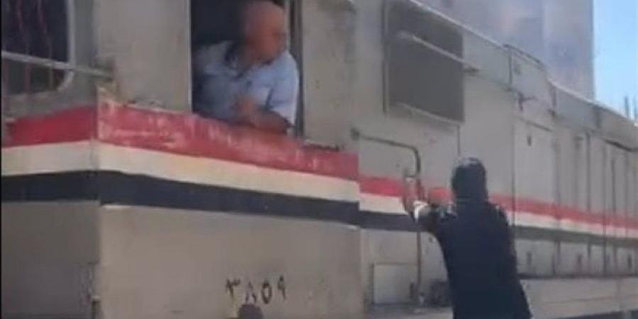 خطيب مسجد: إتلاف السكك الحديدية اعتداء وفساد في الأرض