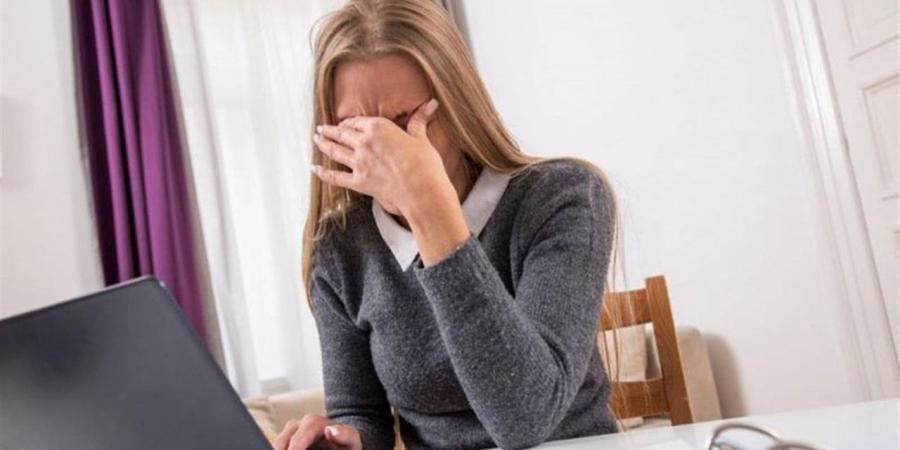 الصداع المتكرر.. أسبابه الخفية وكيف تعالجه في المنزل