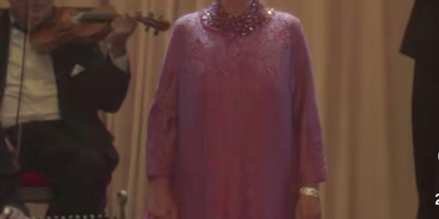 من فيلم الست.. أول صور لـ منى زكي في شخصية أم كلثوم بملامح مختلفة