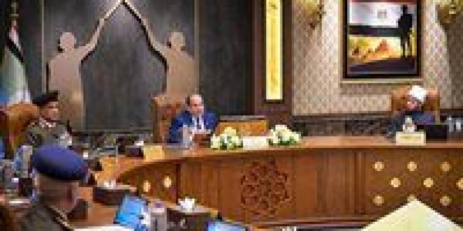 «قانون الطفل مسؤولية مجتمع».. السيسي يوضح أبعاد الأزمة ودور الأسرة والمدرسة والمسجد