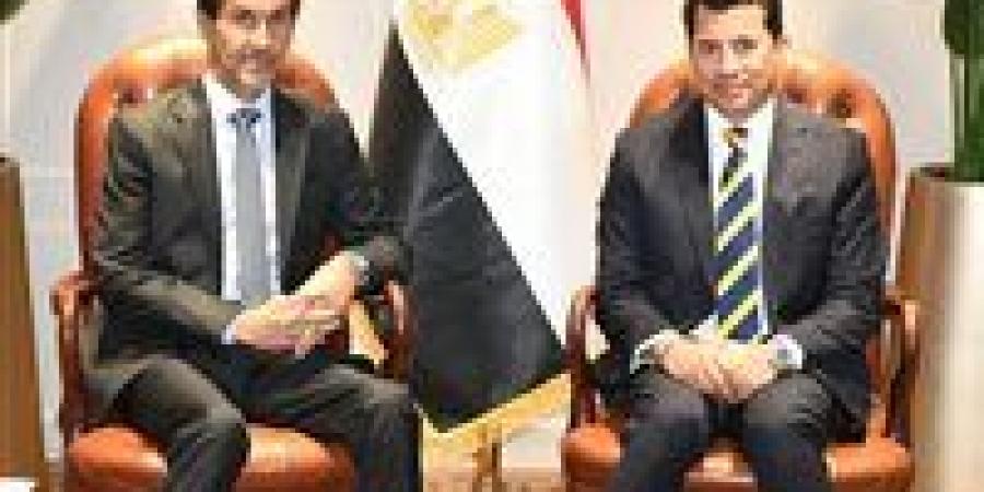 أشرف صبحي يستقبل سفير دولة قطر لبحث التعاون المشترك في مجالات الشباب والرياضة