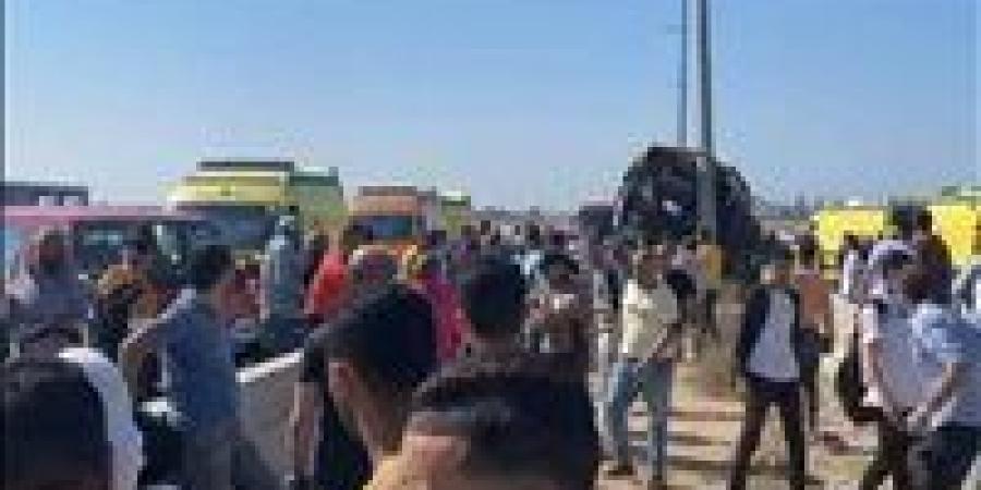 مصرع فتاة وإصابة أخرى في حادث دهس ميكروباص بالبدرشين