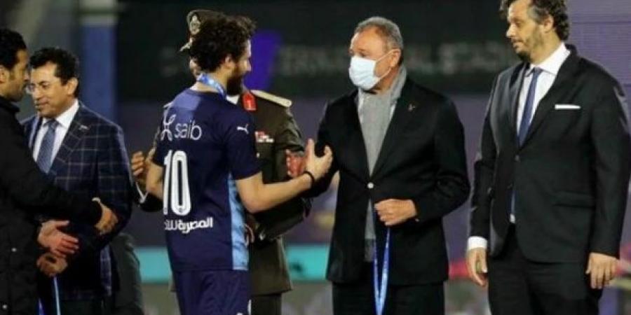 محمود الخطيب رئيس النادي الأهلي يكلف المستشارين القانونيين بالانضمام إلى فريق الدفاع عن رمضان صبحي