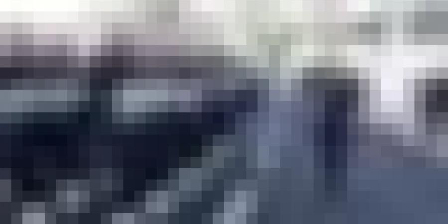 قائد القوات البحرية يشرف على مراسم تفتيش الغراب قاذف الصواريخ "رايس حسان بربيار" رقم المتن 807