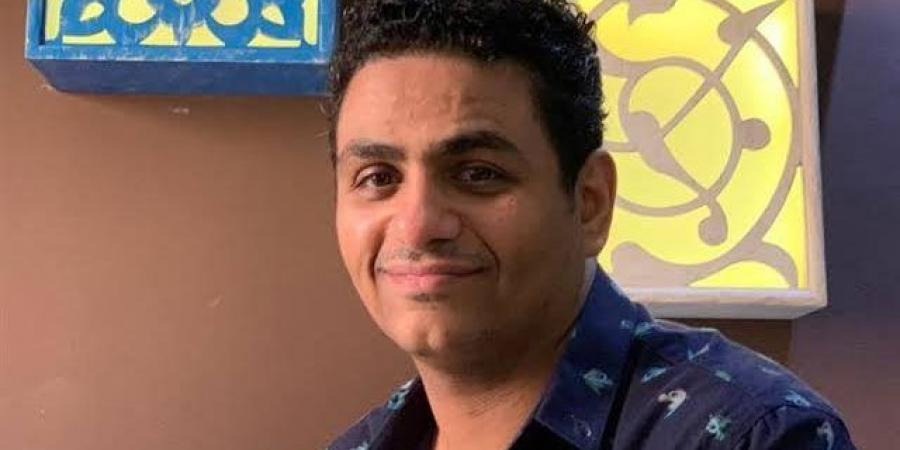 محمد صلاح العزب يكشف مصير مسلسل الكينج بعد حريق لوكيشن التصوير| خاص