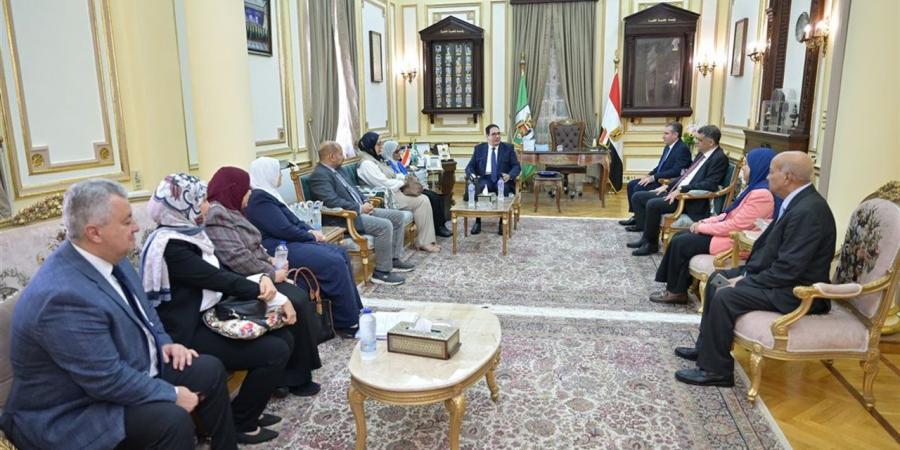 رئيس جامعة القاهرة: تقديم كافة سبل الدعم للمعهد القومي للأورام