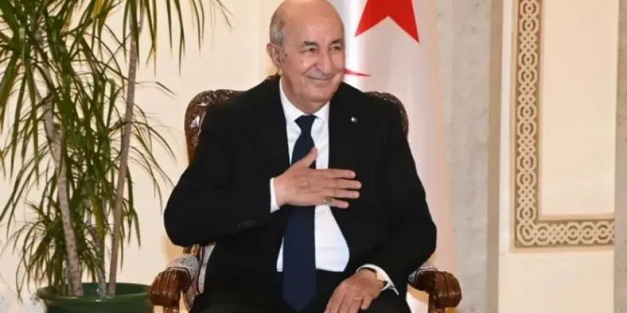 الرئيس تبون يهنئ الفريق الجزائري الحاصل على الميدالية الذهبية في الأولمبياد الدولي للرياضيات