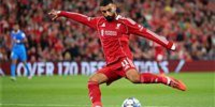 نجم ليفربول السابق يحذر: إعادة محمد صلاح للتشكيلة الأساسية تهدد توازن الفريق