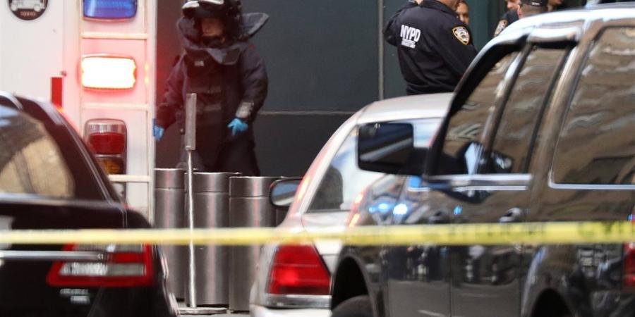 بينهم ثلاثة أطفال.. شرطة كاليفورنيا تبحث عن مجرم قتل 4 أشخاص بالرصاص