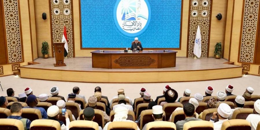 "أكاديمية الأزهر العالمية" تنظم زيارة للأئمة والدعاة الوافدين إلى دار الإفتاء