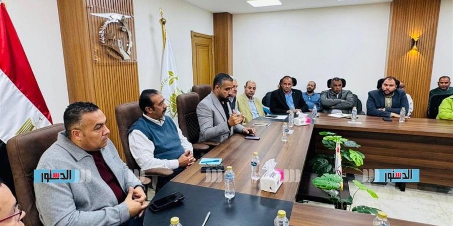 رئيس جهاز العبور الجديدة يبحث مع القيادات التنفيذية سبل رفع كفاءة الأداء