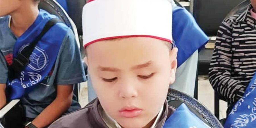 قاهر الظلام.. طفل كفيف يحفظ القرآن الكريم: أحلم أكون مثل عبدالباسط والمنشاوى