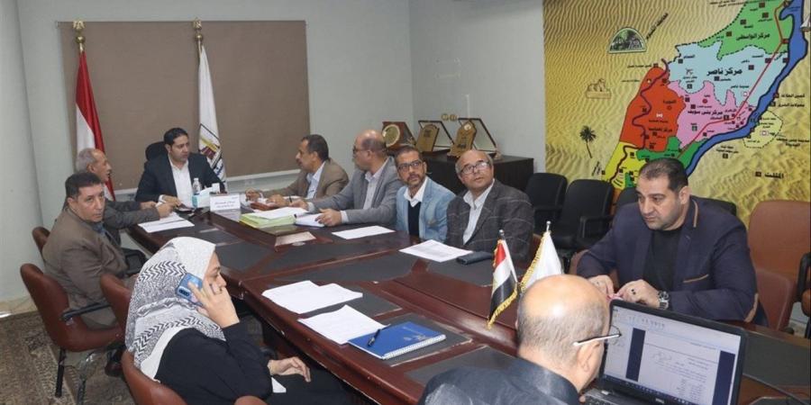 نائب محافظ بني سويف يناقش ملفات تقنين أملاك الدولة تمهيدًا للعرض على اللجنة العليا