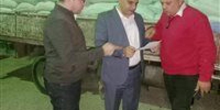 محافظة الجيزة توجه ضربات جديدة لمهربي الدقيق البلدي المدعم وتضبط 25 طنًا وتحجز السيارات المستخدمة في التهريب