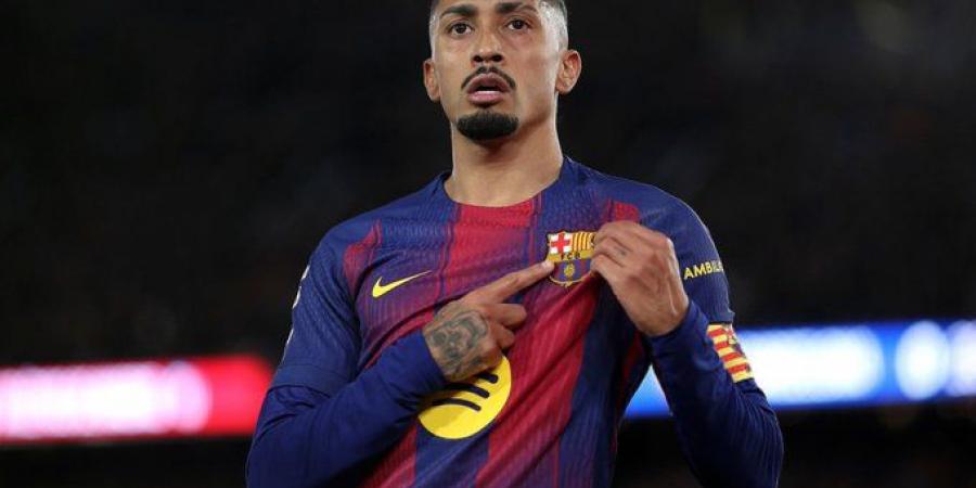 الدوري الإسباني: تعادل مثير بين برشلونة وأتلتيكو مدريد في الشوط الأول وروبرت ليفاندوفسكي يهدر ركلة جزاء