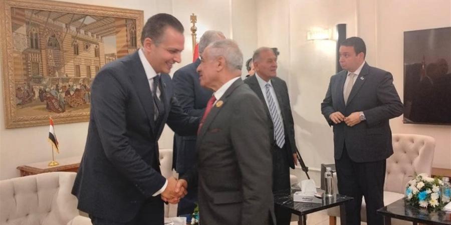 وكيل مجلس الشيوخ يصل مقر اجتماع "القائمة الوطنية" بالقاهرة