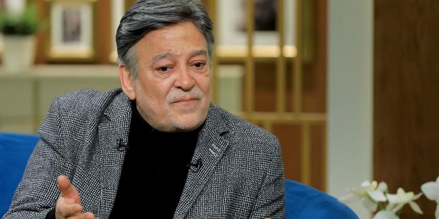 عايش في أوضة مبيطلعش منها.. كيف أثر فقدان أصدقاء عماد رشاد بالوسط الفني عليه؟