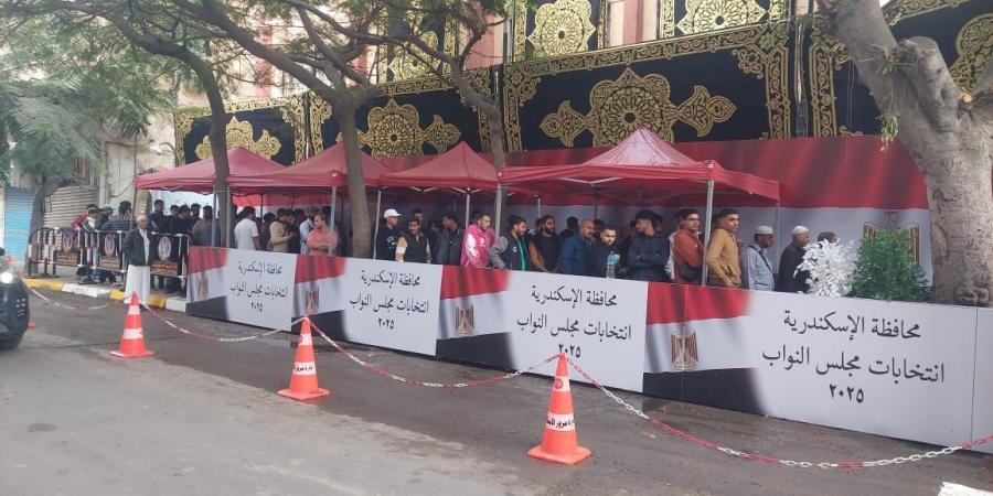 بدء توافد الناخبين للإدلاء بأصواتهم في جولة إعادة انتخابات مجلس النواب بدائرة الرمل